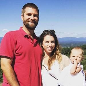 Meet your Posher, Holly